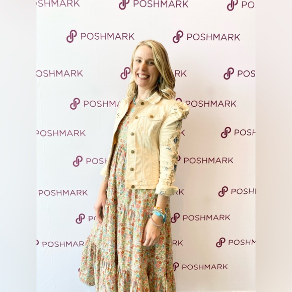 Like to know when Chelsea is live!! - Picture 6 of 7